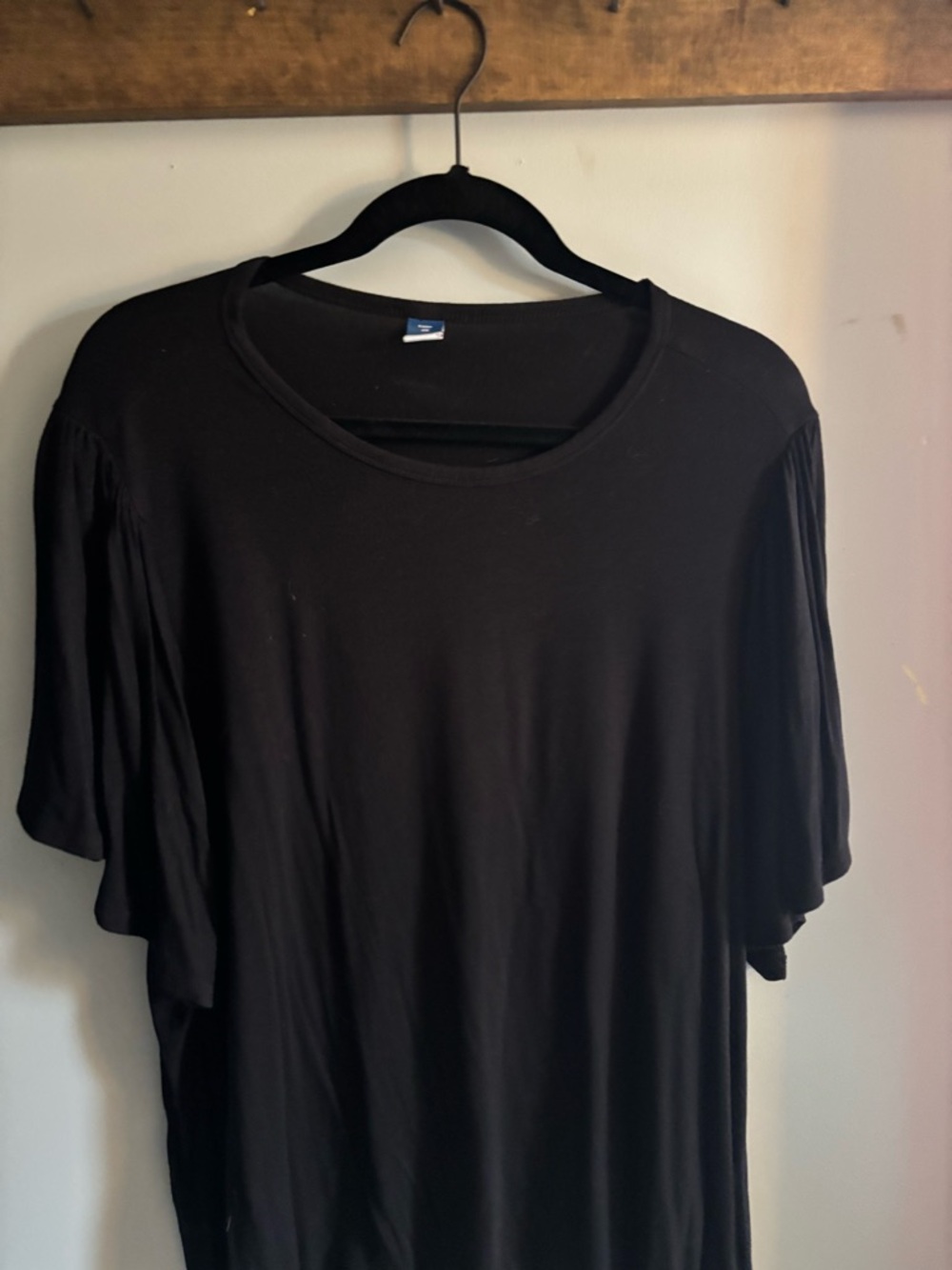 Woman’s Black Short-Sleeve Scoop Neck Shirt
